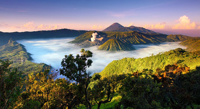 Cinta Tanah Air: Merayakan Keindahan Indonesia